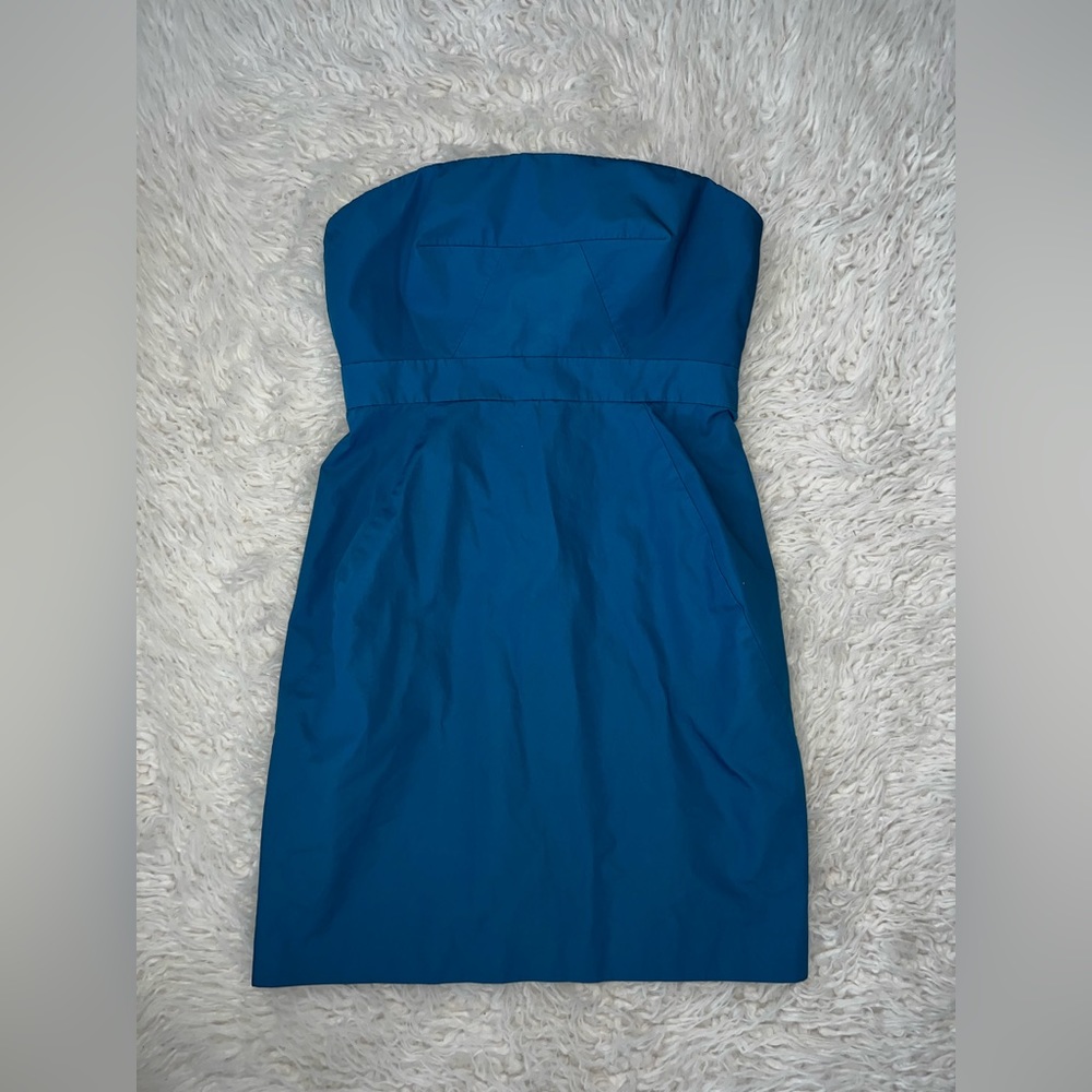 Strapless dress